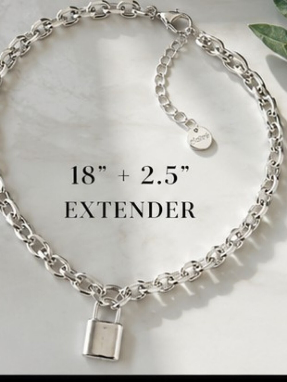 Title:Claires Silver Tone Padlock Lock Pendant Chunky Chain Necklace Y2K - Picture 4 of 11
